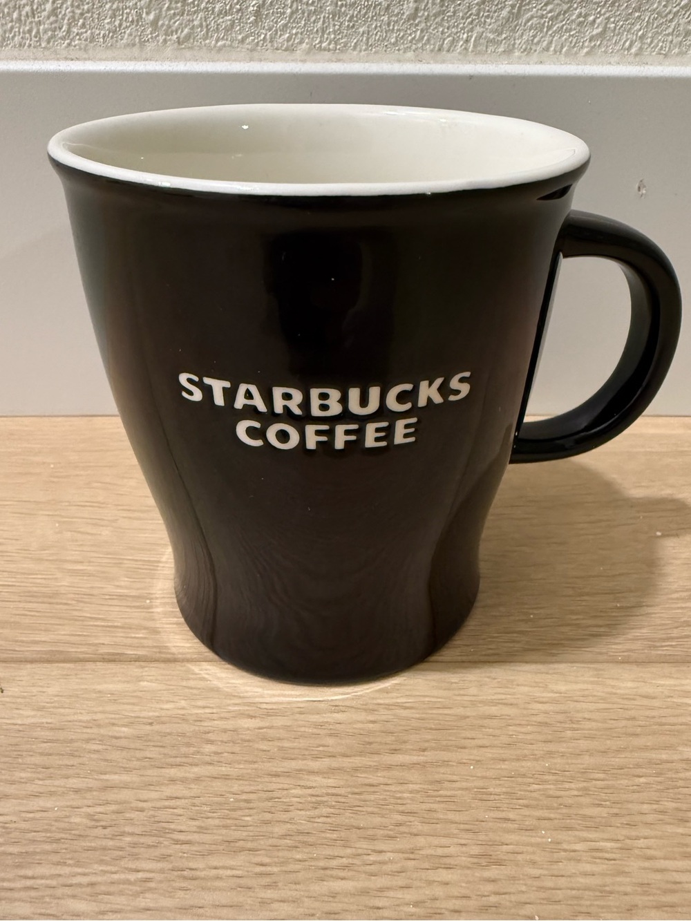 Starbucks Coffee 2008 Black Bone China Mug Fluted Sculpted Coffee Cup